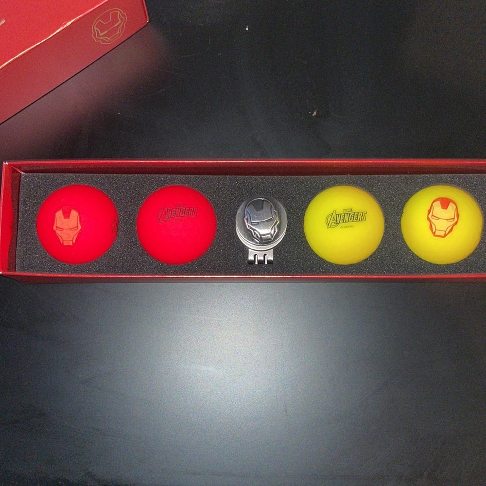 Avengers golf balls collectible item, limited edition sold out.